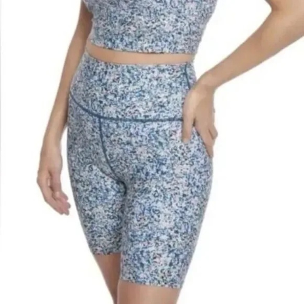 Sage Collective Ditzy Floral Print Bike Shorts Medium